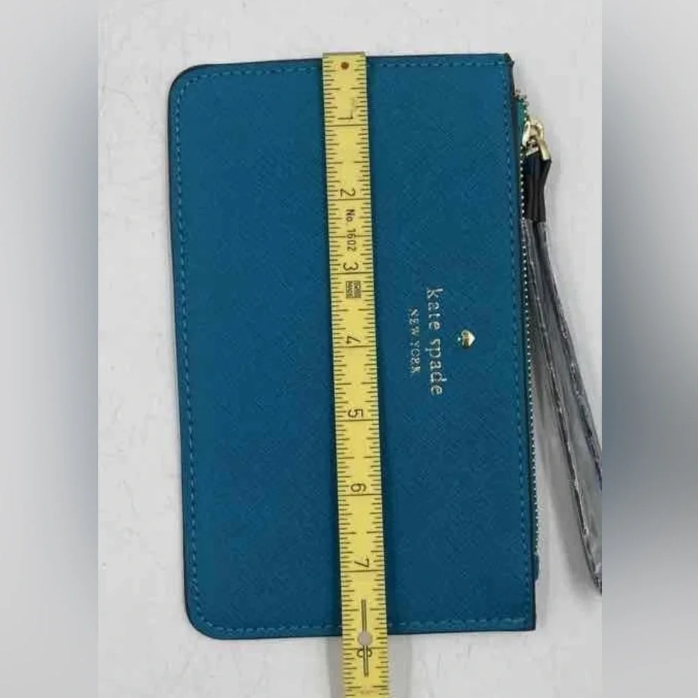 Kate Spade Blue Wristlet nwot